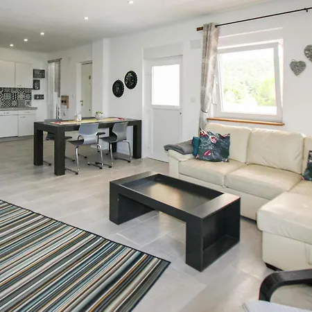 Apartman De La Loma *