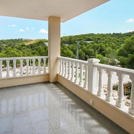 Apartment De La Loma